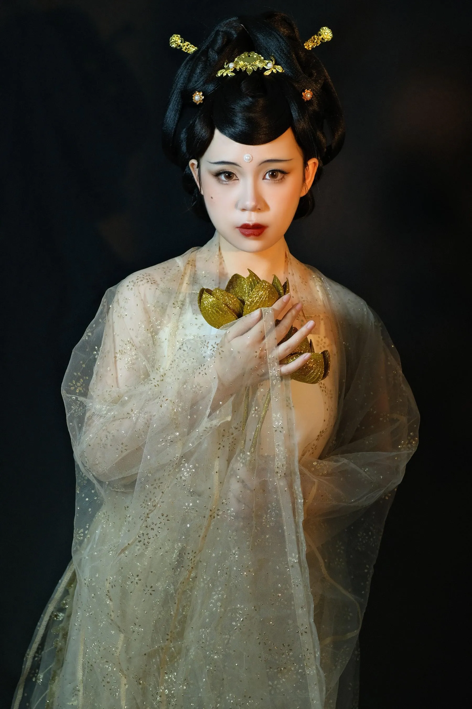 [YITUYU艺图语]2022.09.22 菩萨蛮 一只高高 [25P]插图1